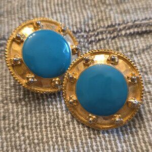 Turquoise vintage clip on earrings